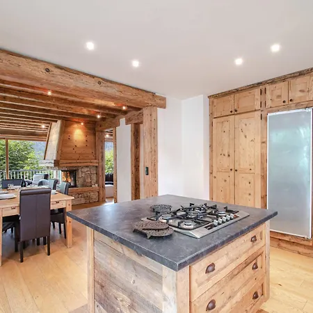 De 115m² Avec Terrasse Et Cheminee A Chamonix-mont-blanc, Proche Centre Et Telepherique - Fr-1-343-178 아파트 샤모니