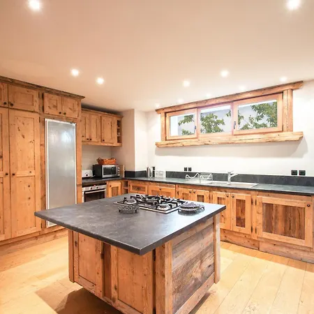 De 115m² Avec Terrasse Et Cheminee A Chamonix-mont-blanc, Proche Centre Et Telepherique - Fr-1-343-178 * 샤모니